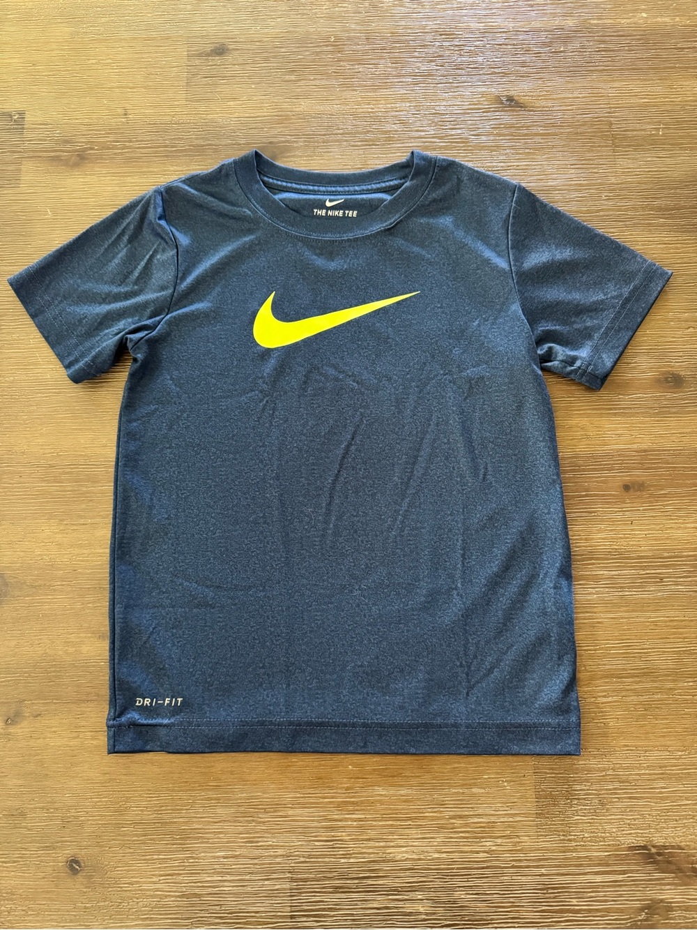 🟠VGUC🟠 Nike Dri-Fit Short Sleeve T-Shirt - Youth Size 7